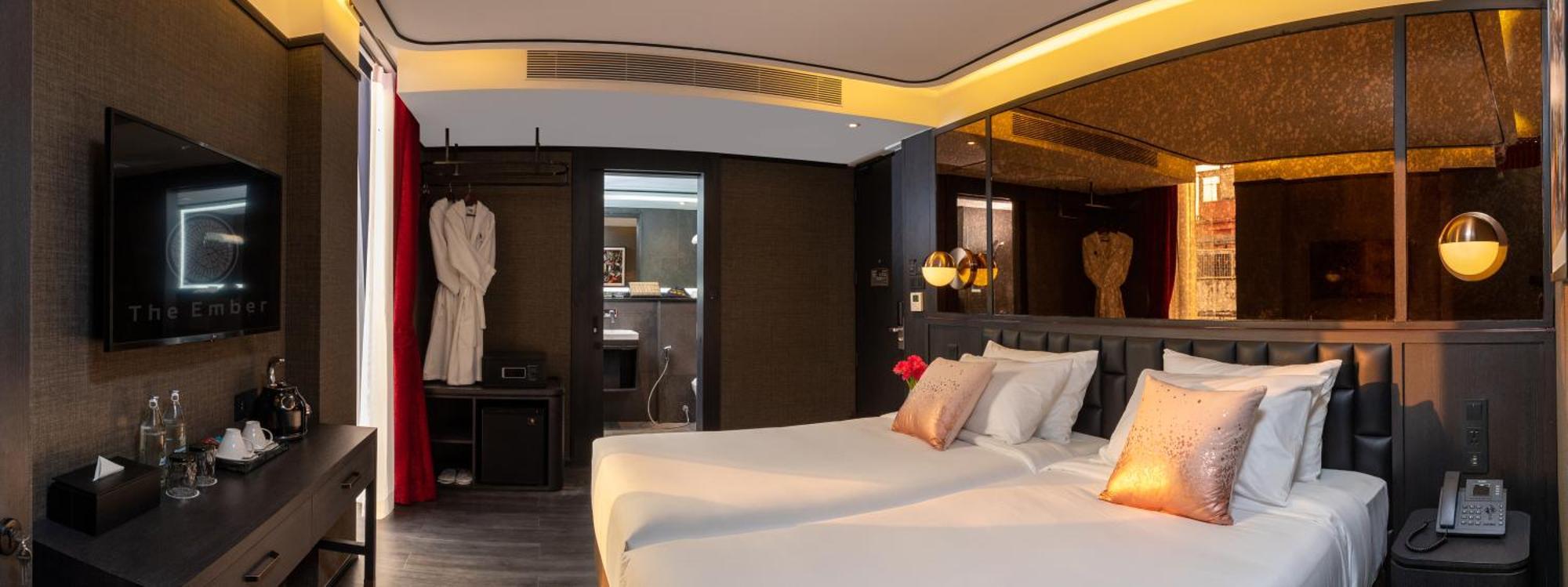 The Gravitique Hotel Khaosan Bangkok Exterior photo